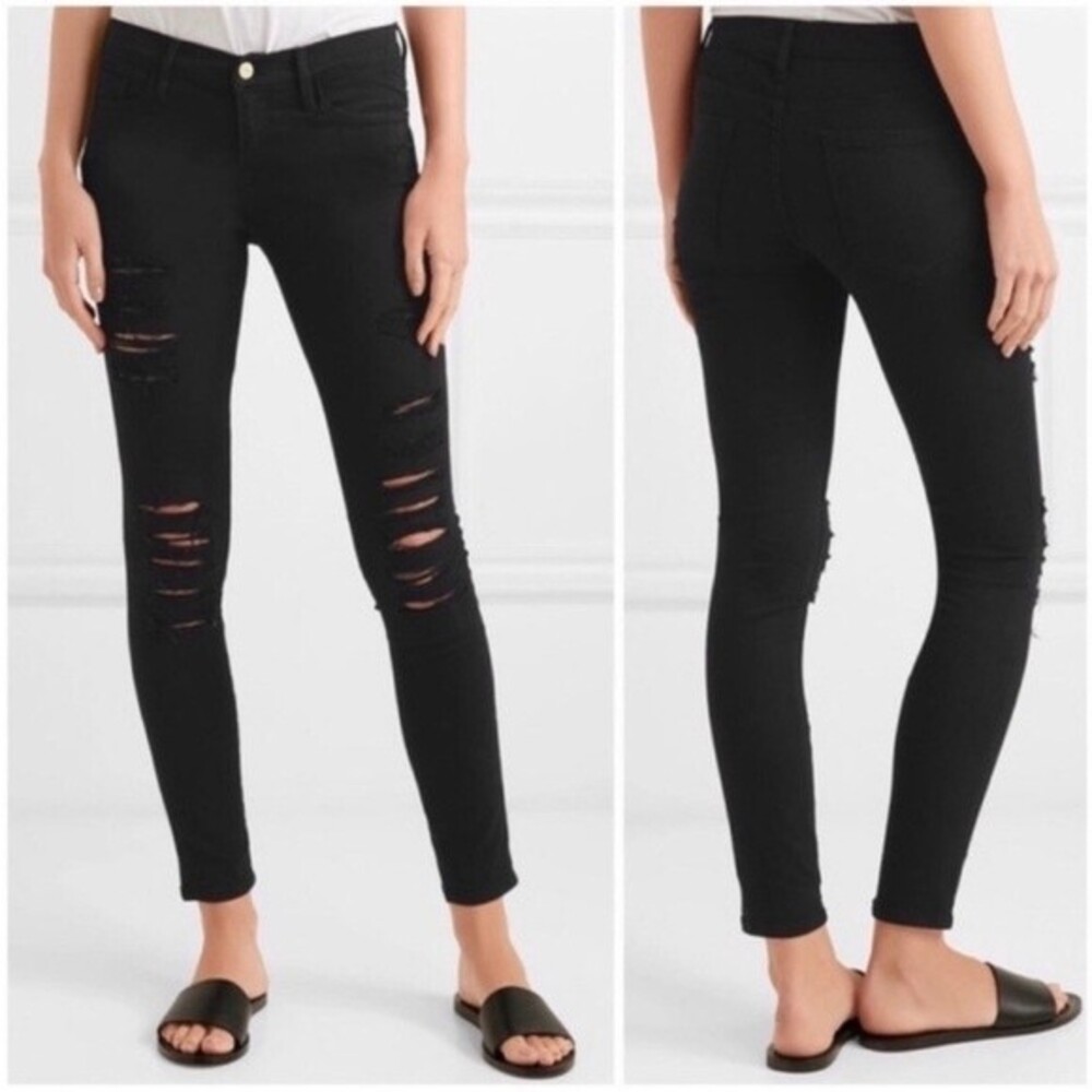 FRAME Le Skinny de Jeanne Distressed Black Jeans in Black Film Noir, Size 26